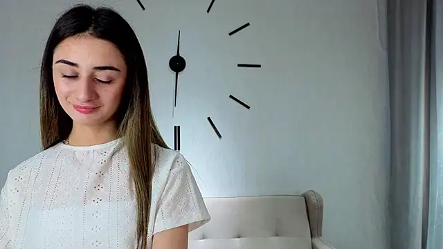 TovaNicometo online show from 11/21/25, 05:17