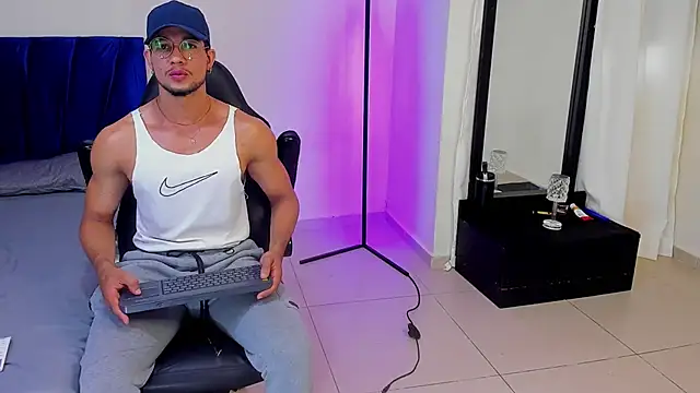 Snapshot of Nolan_joness chatting on 01/14/26, 07:52 Nolan joness online show from 01/14/26, 07:52