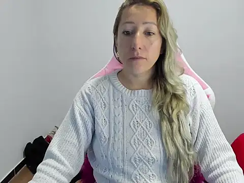 chrystal sl852 online show from 11/23/25, 10:26