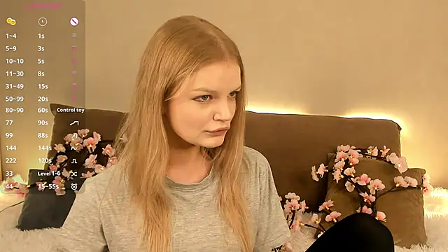 Snapshot of MicheleHonas chatting on 01/05/26, 06:44 MicheleHonas online show from 01/05/26, 06:44