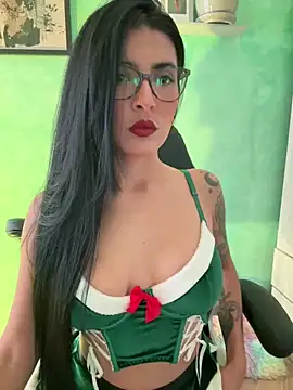 Snapshot of Cristal_Cerati_ chatting on 12/01/25, 02:55 Cristal Cerati online show from 12/01/25, 02:55