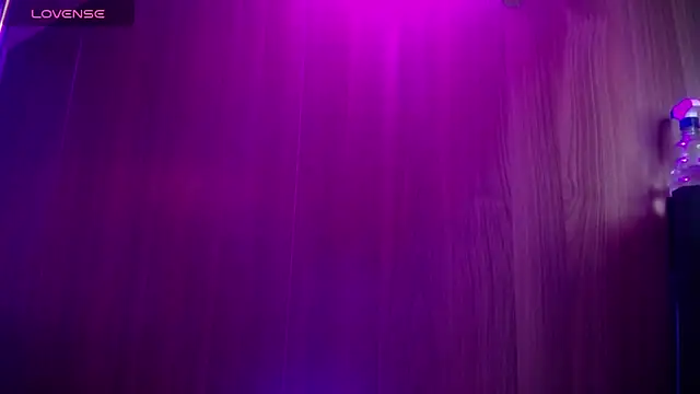 Snapshot of Belladonna_trix chatting on 06/30/26, 01:56 Belladonna trix online show from 06/30/26, 01:56