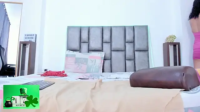 sarahhernandez online show from 03/22/26, 02:53