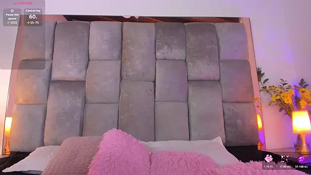 Ana Torres  online show from 12/03/25, 09:57