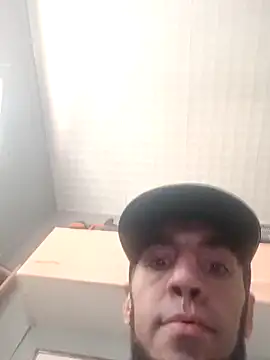 hotguy71000 online show from 04/17/26, 12:52