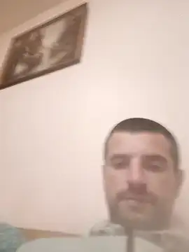 Snapshot of TwardyKierowca chatting on 11/13/25, 09:47 TwardyKierowca online show from 11/13/25, 09:47