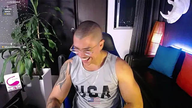 Zed ferrer online show from 03/31/26, 10:26