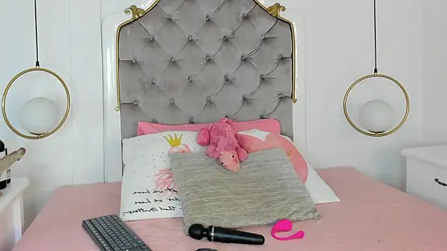 fallon grey online show from 01/14/26, 07:41