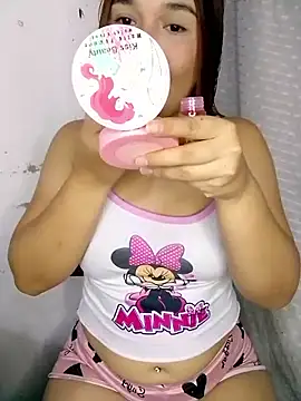 Girl Nasty Dirty online show from 05/22/26, 03:35