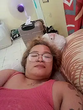 loriepinay46 online show from 07/03/26, 01:12