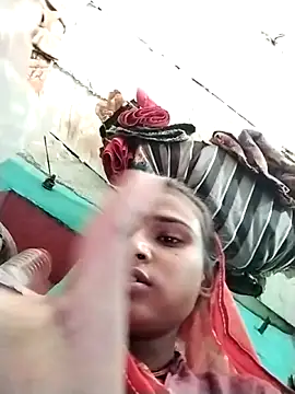 Big Lovexx online show from 04/11/26, 07:45