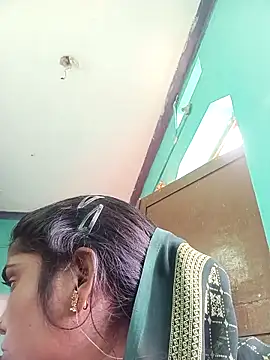 Pushpa hotty online show from 02/09/26, 11:36