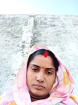 Pushpa hotty online show from 02/26/26, 04:11