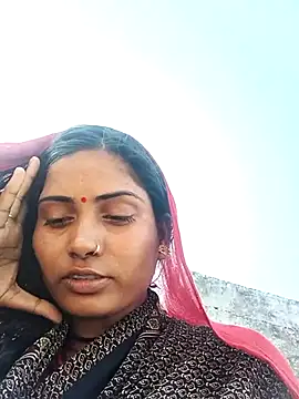 Pushpa hotty online show from 03/01/26, 02:46