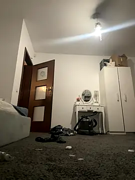 Snapshot of jabeszczelny chatting on 11/29/25, 03:59 jabeszczelny online show from 11/29/25, 03:59