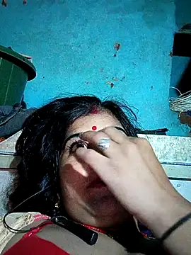 Hot kamla online show from 11/18/25, 11:59