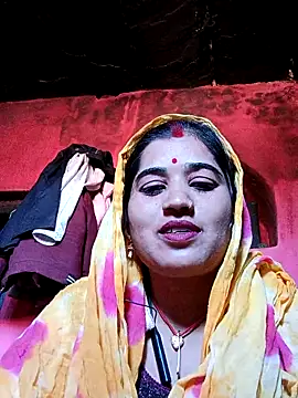 Hot kamla online show from 12/17/25, 09:04