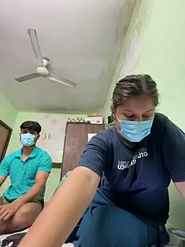 Cute hotzara online show from 03/19/26, 05:44