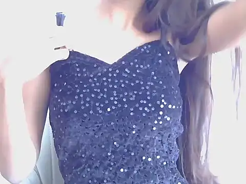 Snapshot of Aarruuuu chatting on 11/28/25, 07:44 Aarruuuu online show from 11/28/25, 07:44