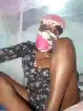 Molatane0 online show from 11/16/25, 12:05