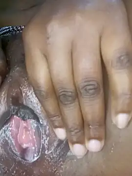 Molatane0 online show from 11/25/25, 07:47