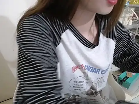 Jumi sexy online show from 03/18/26, 11:52