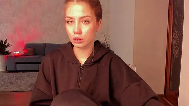 Aurora Glow21 online show from 04/10/26, 04:39