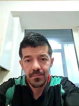 Snapshot of Dale_E chatting on 12/17/24, 06:02 Dale E online show from 12/17/24, 06:02