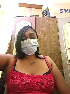 Dharshini98 online show from 12/18/25, 11:16