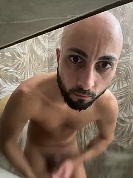 danilo sngr online show from 11/15/25, 07:43