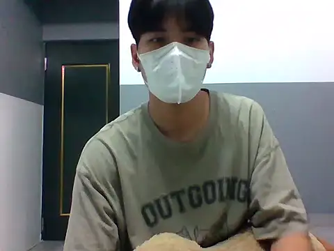 xunyuuu online show from 11/15/25, 04:25