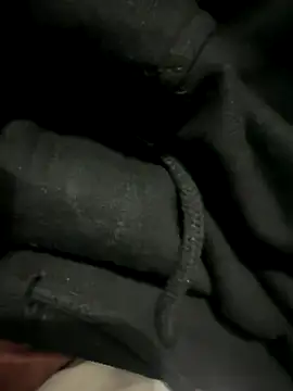 Snapshot of kangro_80 chatting on 12/04/25, 09:23 kangro 80 online show from 12/04/25, 09:23