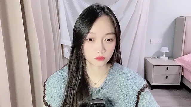 BoiI2u online show from 11/21/25, 03:33