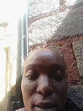 Beverlygurlx6 online show from 02/09/26, 07:34