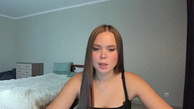 Kira love 81 online show from 11/22/25, 06:18