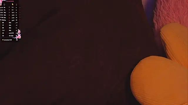 cheeky cherry  online show from 12/13/25, 07:53