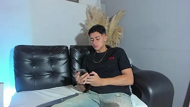 ZeusBrant online show from 03/14/26, 02:00