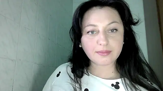 Snapshot of MelinaAx chatting on 04/26/26, 07:22 MelinaAx online show from 04/26/26, 07:22