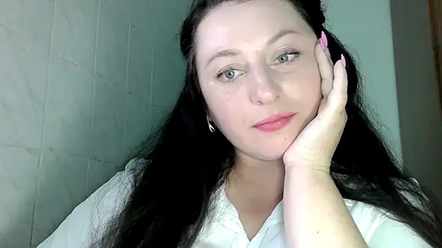 Snapshot of MelinaAx chatting on 05/08/26, 06:57 MelinaAx online show from 05/08/26, 06:57