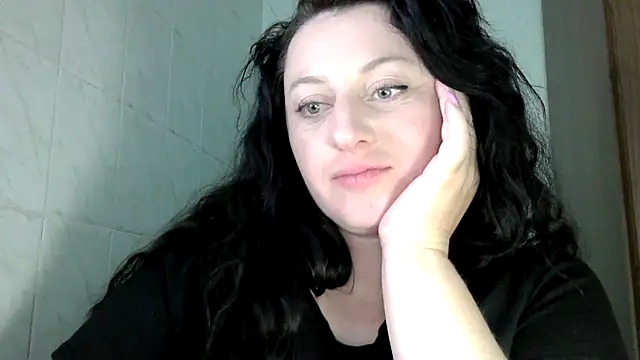 Snapshot of MelinaAx chatting on 05/17/26, 07:21 MelinaAx online show from 05/17/26, 07:21