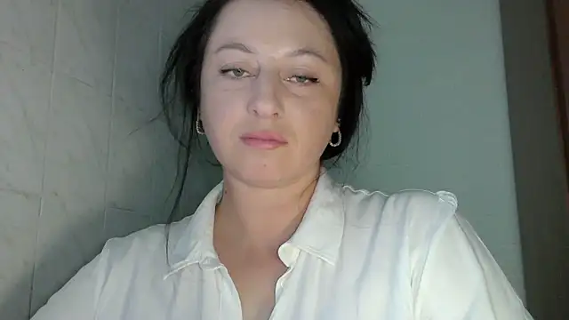 Snapshot of MelinaAx chatting on 05/27/26, 07:55 MelinaAx online show from 05/27/26, 07:55