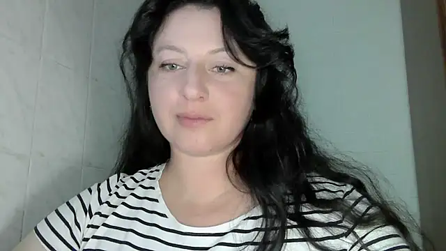 Snapshot of MelinaAx chatting on 06/02/26, 08:00 MelinaAx online show from 06/02/26, 08:00