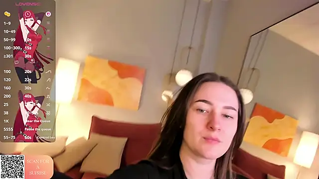 EmmaBloomm online show from 05/08/26, 11:10