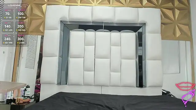 Estefanny lopez19 online show from 04/09/26, 12:32