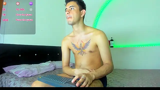 kaiborman00 online show from 01/18/26, 11:25