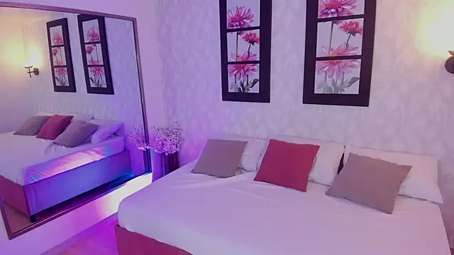 Martina 077 online show from 12/04/25, 12:14