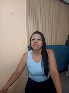 Dulce emi online show from 12/22/25, 12:02