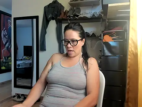 caroline 47 online show from 05/22/26, 02:01