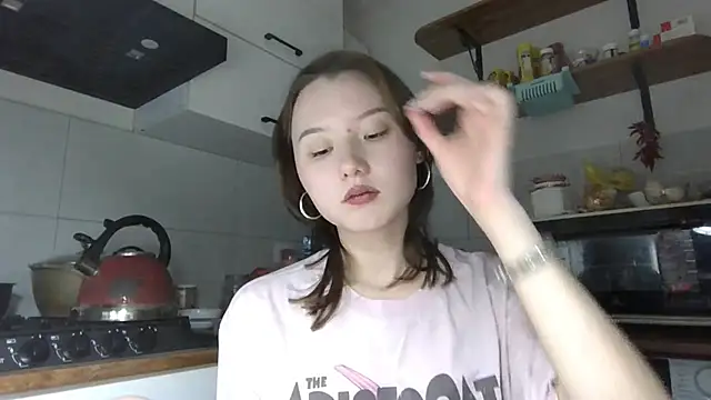 DeenaCaho online show from 11/20/25, 03:45