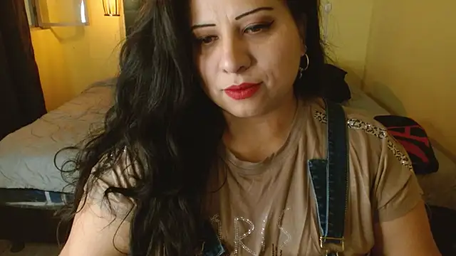 Snapshot of Catalinajane1 chatting on 07/10/26, 07:49 Catalinajane1 online show from 07/10/26, 07:49